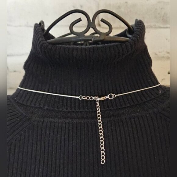 Gold & Silver Tone Teardrop Pendant Necklace w/ Layered Resin Inlay - Picture 7 of 7